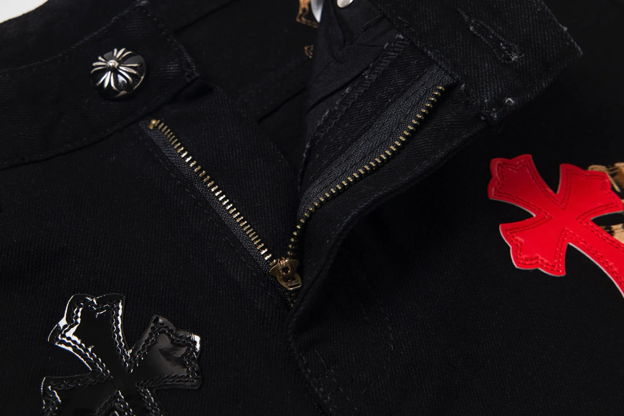 140 🔘 CH Series ， 。 Classic ， ， ， Retro 。 Black ， 、 、 ， 。 ， 。 ， ， ， ， ， ， 。 ，， 、 ， ， ： # ：Black Size：28 30 32 34 36